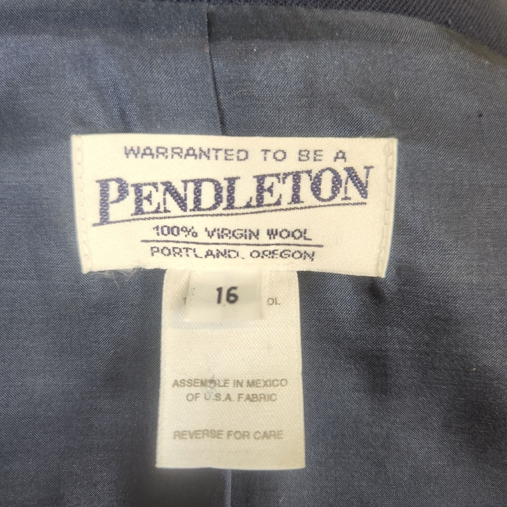 Euc Pendleton Women's Navy Single-Button Blazer - image 5